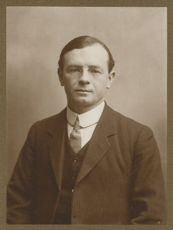 Black and white photograph of Leo Amery